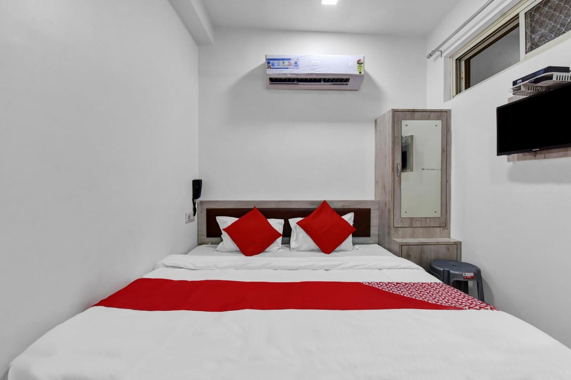Hotel O Grand L M Аджмер Экстерьер фото